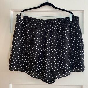 Express Polka Dot Women's Shorts